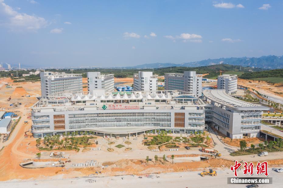 百東醫院於2018年動工，預計今年7月1日開業。