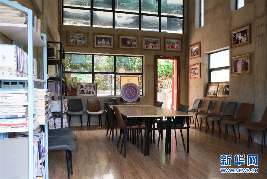 南寧市青秀區圖書館古岳坡分館。