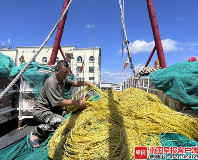 做開海前最後的準備。 做開海前最後的準備。