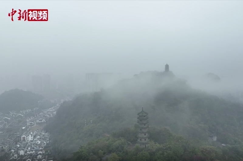 影片｜廣西柳州陰雨不斷，江面現平流霧景觀
