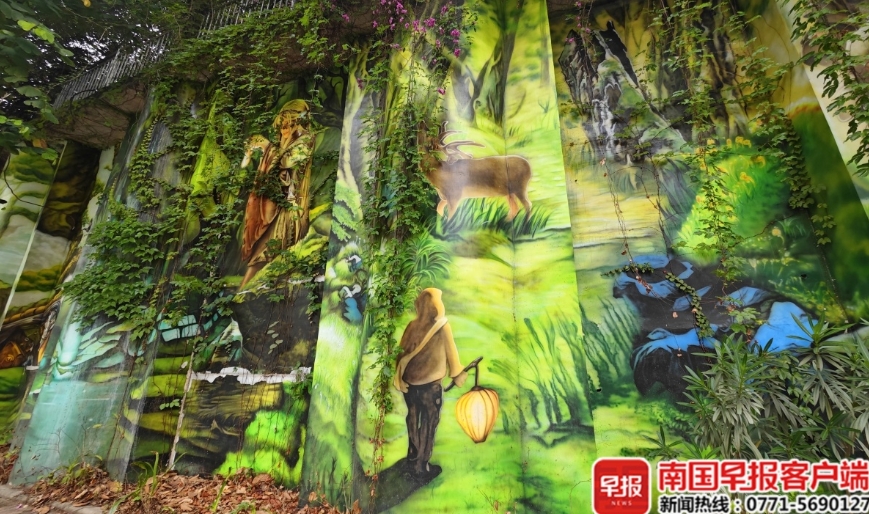 壁畫中呈現的奇幻場景。