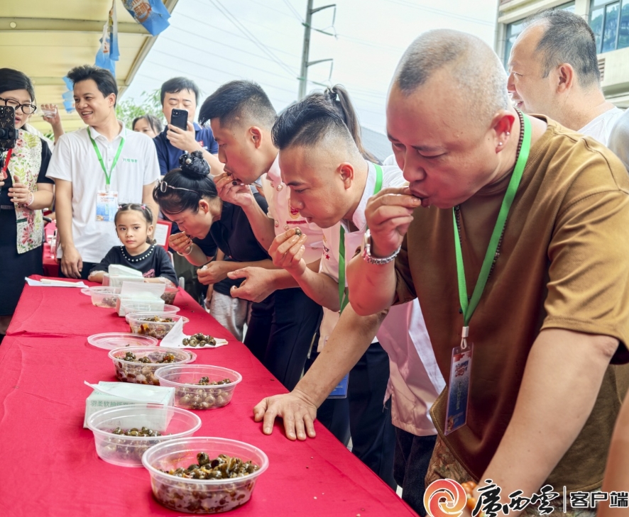 柳州螺螄粉創新菜大賽。 柳州螺螄粉創新菜大賽。