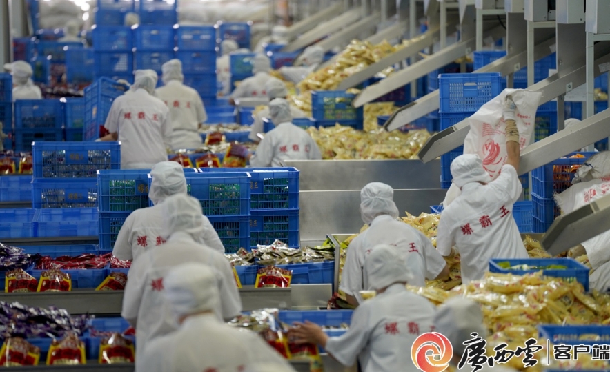 螺螄粉工廠生產。