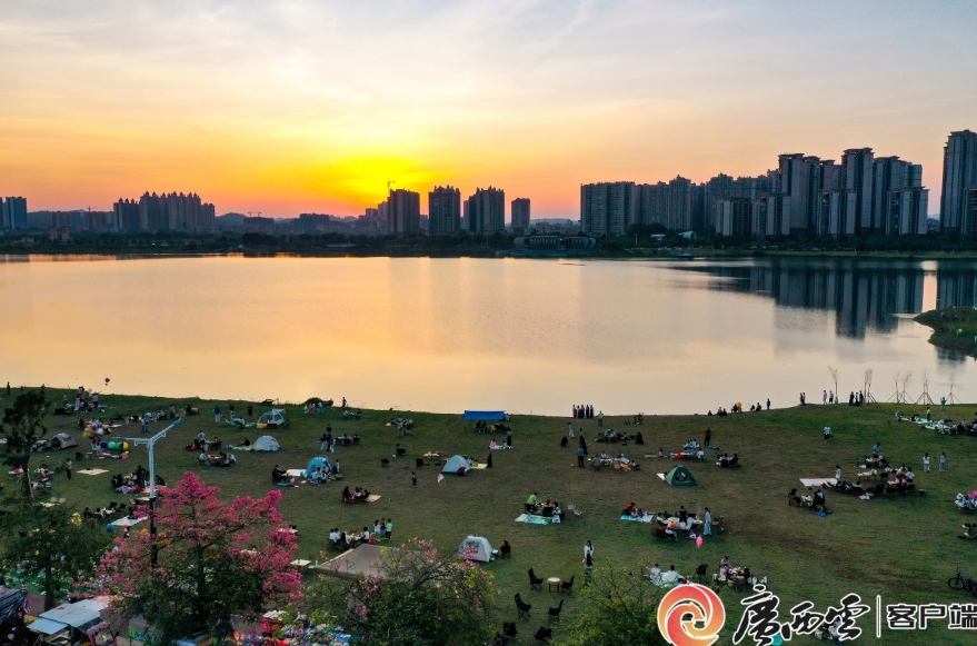 蒼海湖網紅露營地人氣旺